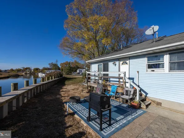 115 Creek Rd, Keansburg, NJ 07734