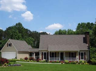 620 Rounsaville Rd, Roswell, GA 30076