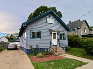 1143 10th St, Beloit, WI 53511