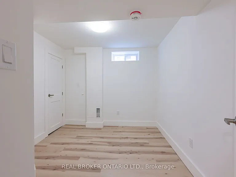 20 Campkin St — Photo 16