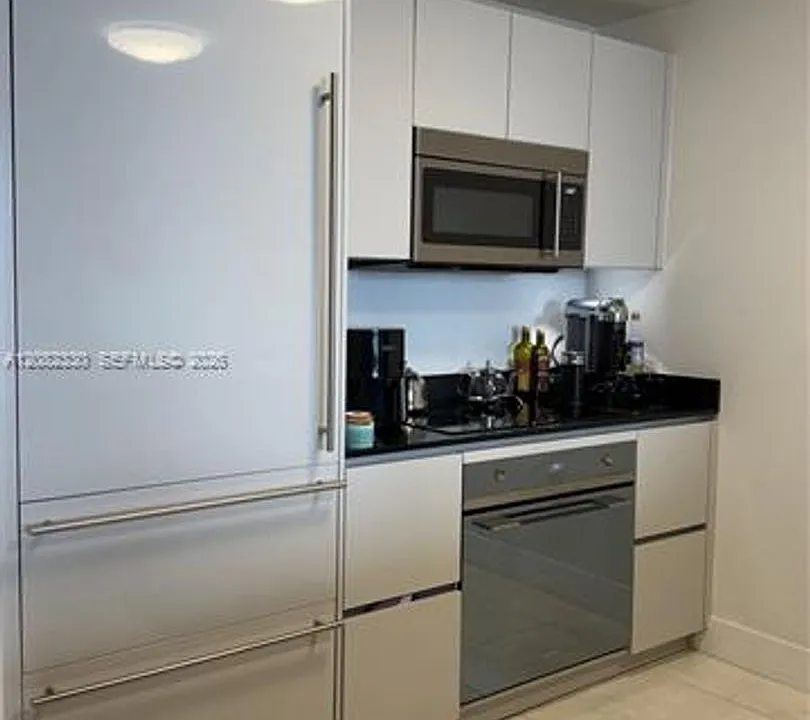 1010 Brickell Ave #CU-2302