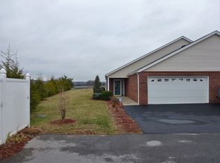 1923 Ridgepine Rd, Kingsport, TN 37660