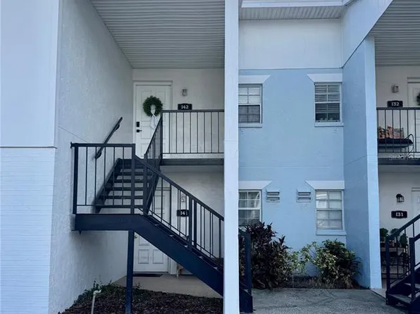 3819 N OAK DRIVE #I42, TAMPA, FL 33611