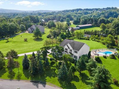 27 Ponderosa Boulevard, East Greenbush, NY, 12061