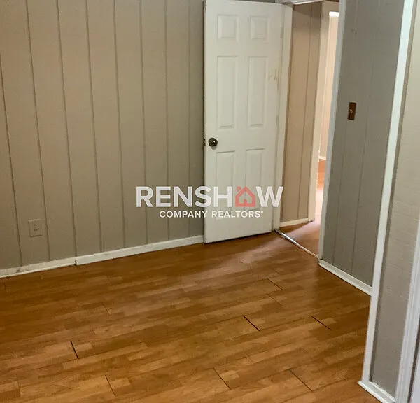 180 Ross Ave — Photo 4