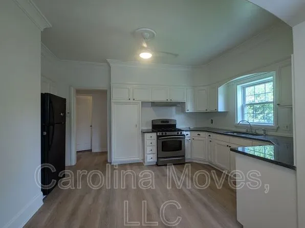 38 Blake St, Greenville, SC 29605