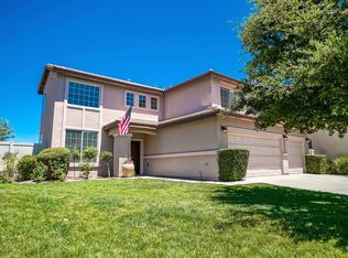 25301 Rolling Greens Way, Santa Clarita, CA 91350