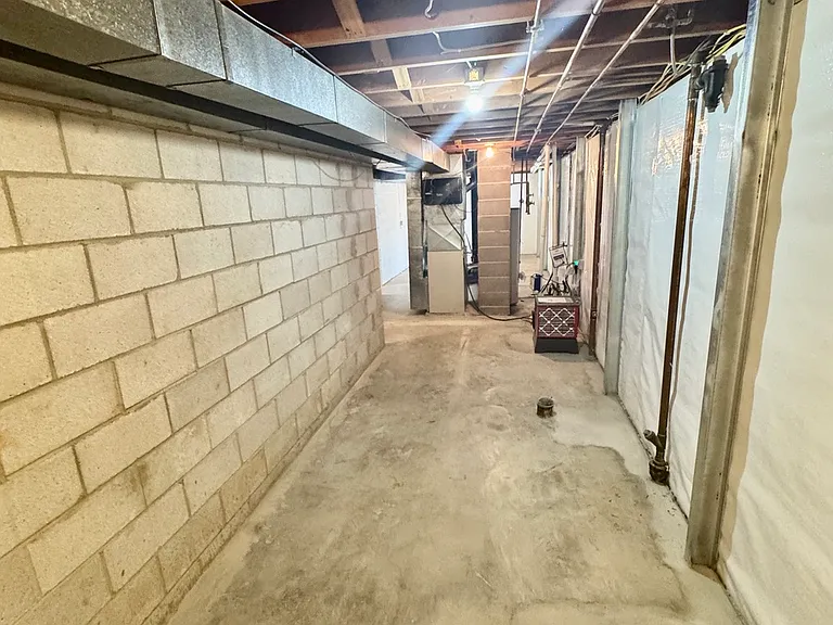 2019 Selkirk Pl — Photo 29