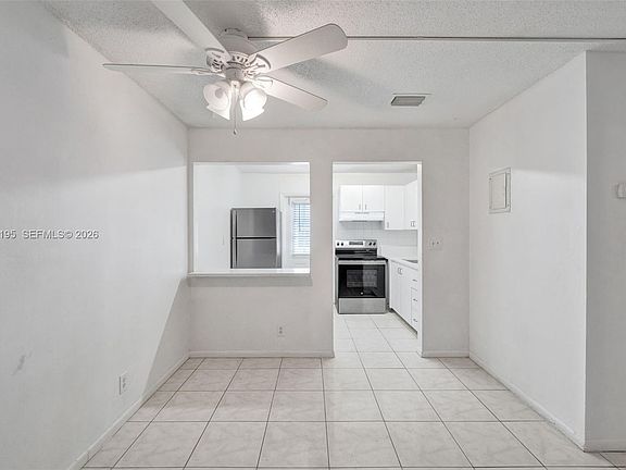 5th image of 10301 NW 36th St APT 5