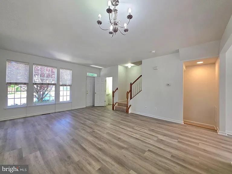 15328 Elizabeth Burbage Loop — Photo 9
