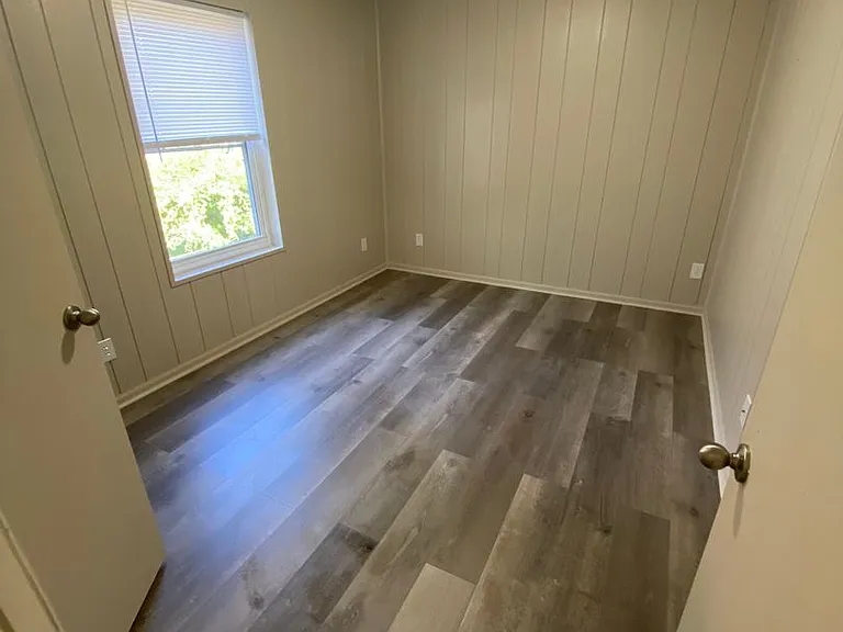 College Place Apartments — Photo 18