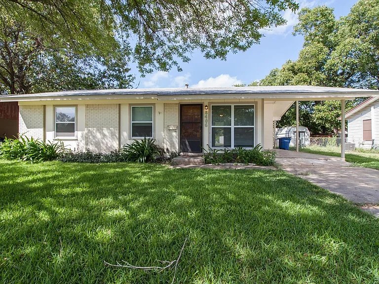 8406 Burrell Dr — Photo 1