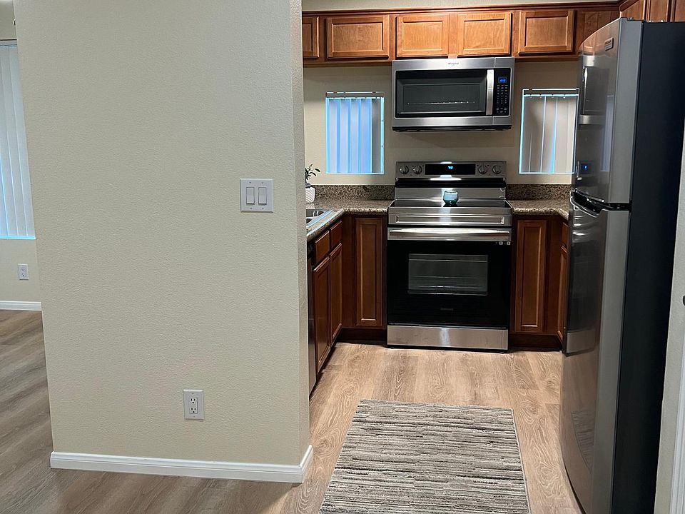 1st image of 2101 Sealion Dr Unit 205