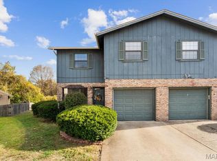 40 Clinton Hill Dr, Swansea, IL 62226