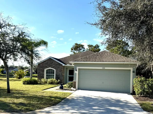 1208 Briarcliff Ct, Sebastian, FL 32958