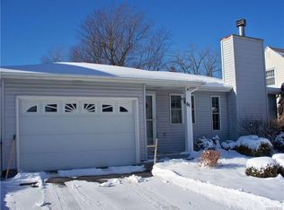 61 S Forest Rd, Buffalo, NY 14221