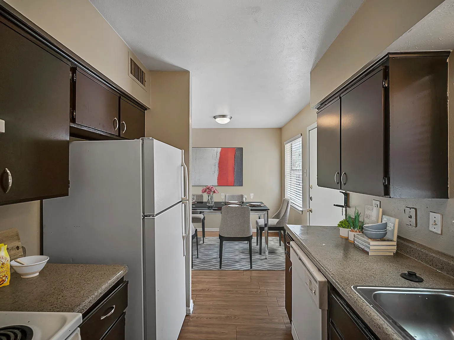 Westwood Townhomes — Photo 3