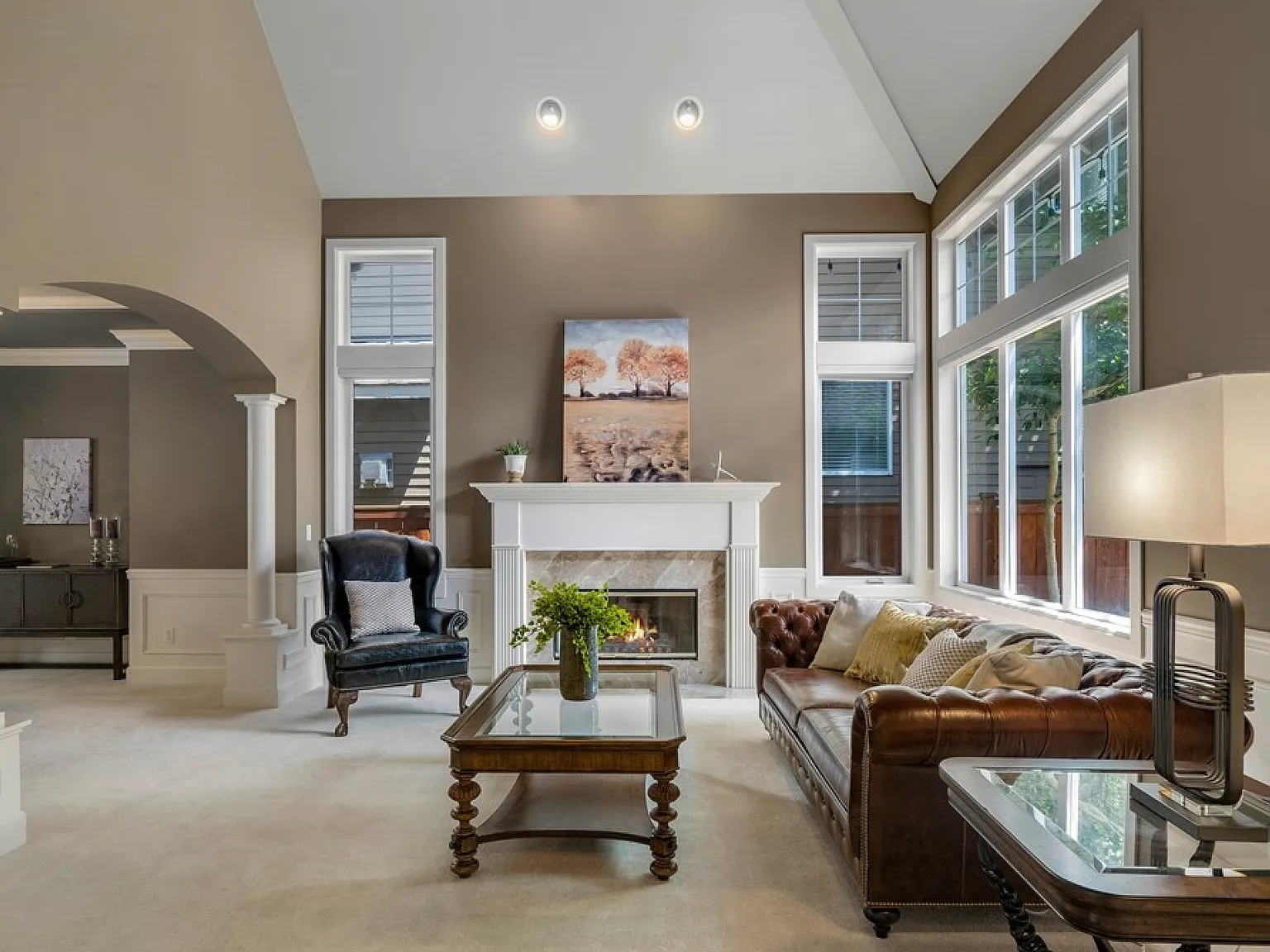 5 bed, 4057 sqft, $5,000 — Photo 4