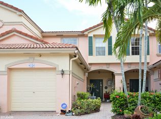 8326 Via Serena, Boca Raton, FL 33433