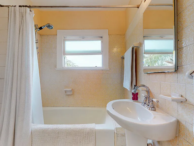 3627 Crestmont Ave — Photo 24