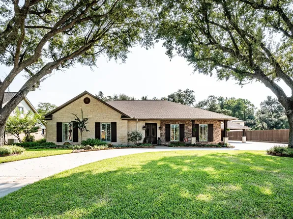 2613 Luella Ave, Deer Park, TX 77536