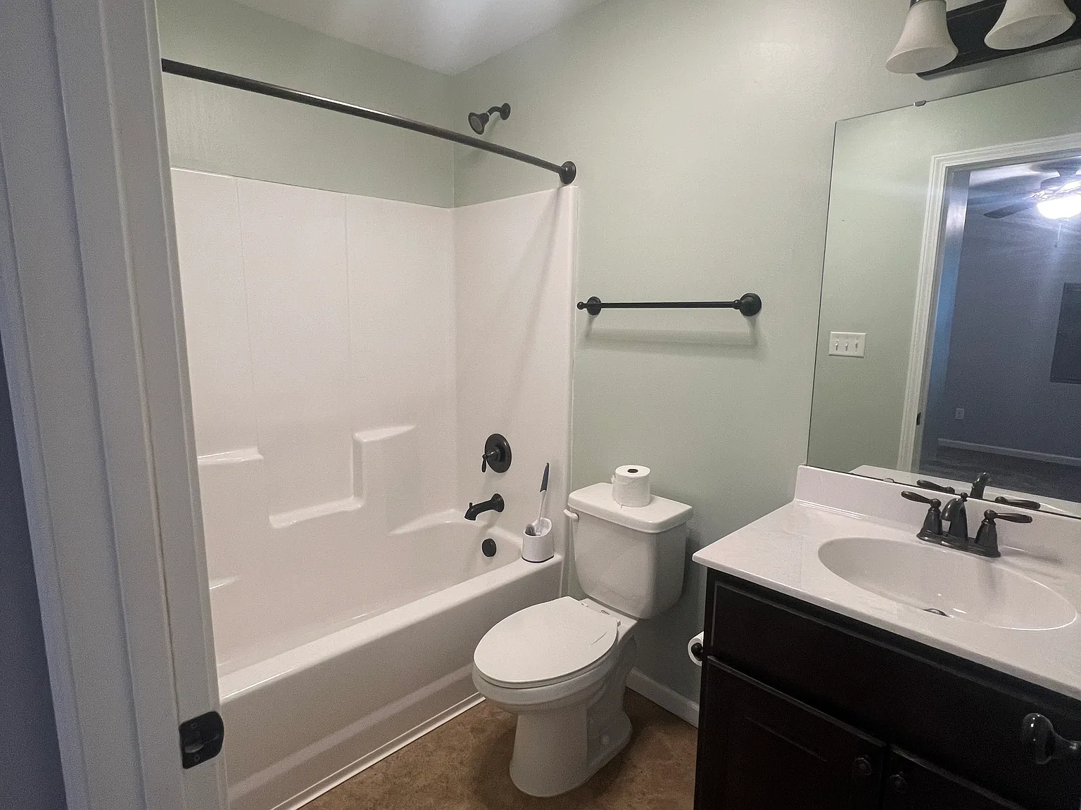 17 Yarrow Meadow Rd — Photo 3