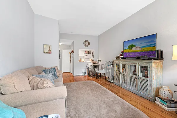 Rented by Corcoran | media 3