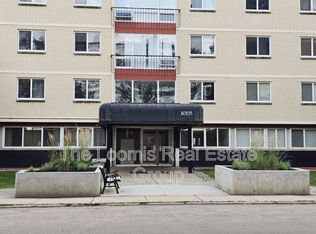 10135 120th St NW #104, Edmonton, AB