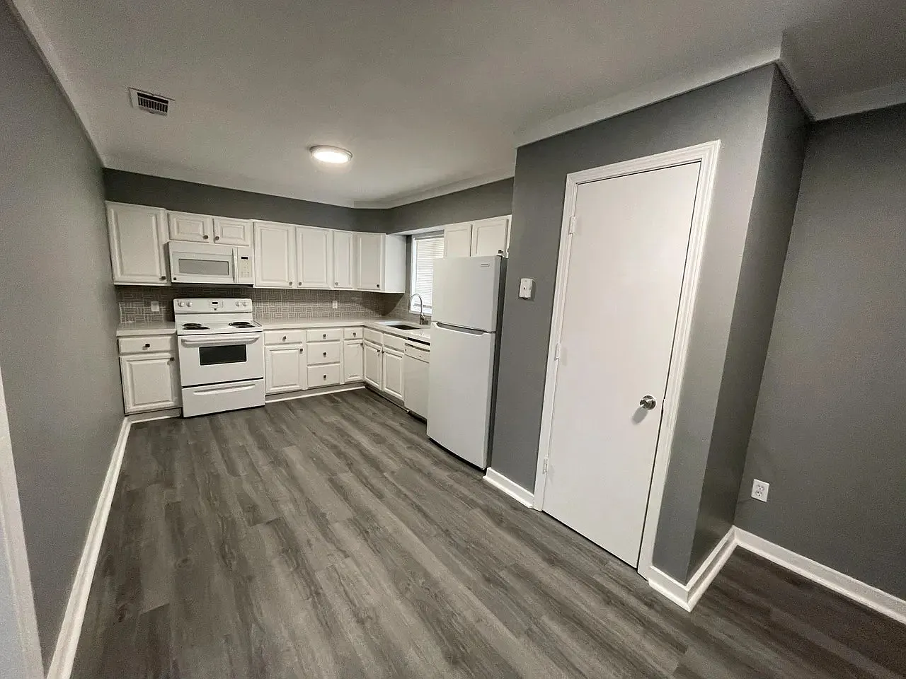 709 Quinn Street — Photo 3