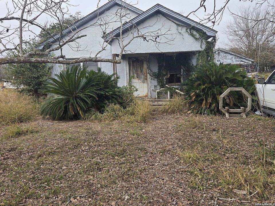 1st image of 216 S Seventh LOT 10-12