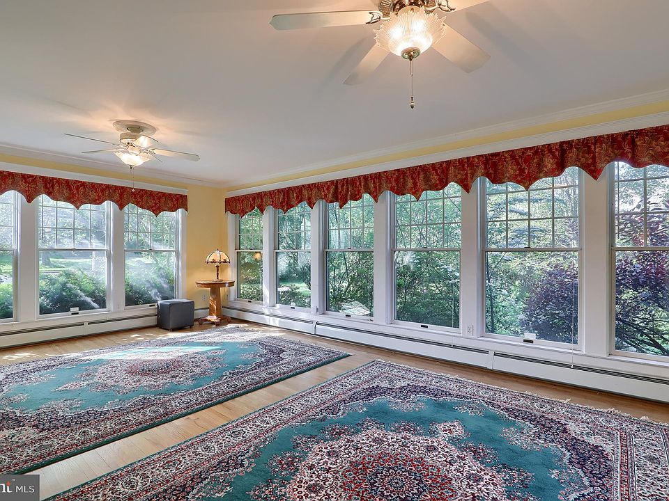 143 Springdale Rd, York, PA 17403 Zillow