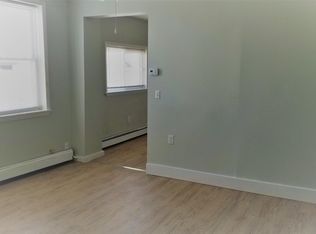 273 Meridian St, Boston, MA 02128