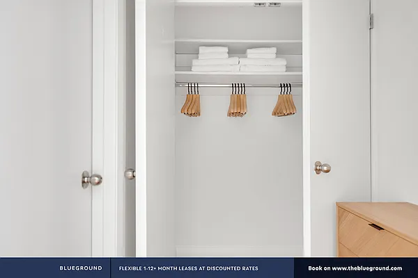 Rented by The Blueground | media 25