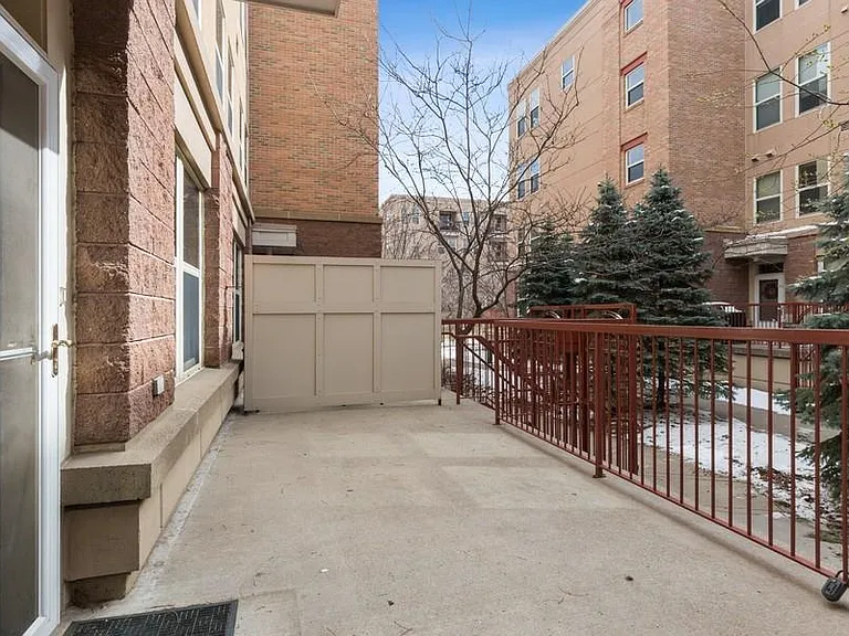 600 N 2nd St #120 — Photo 15