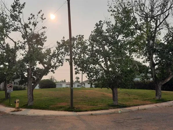 114 Railway Ave S, Morrin, AB T0J 2B0