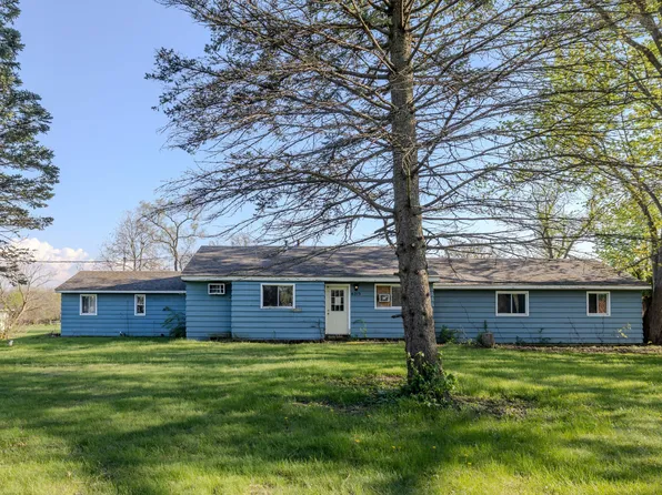 6215 W Main St, Lowell, IN 46356
