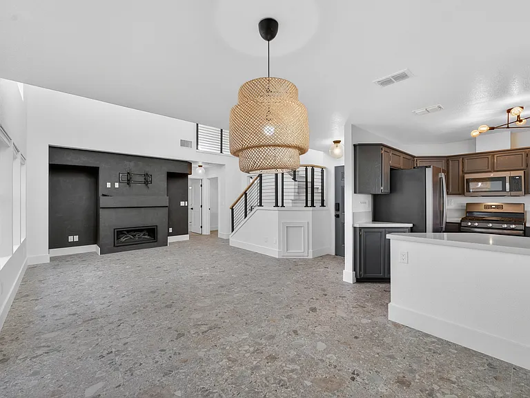 1133 Sandy Creek Dr — Photo 13
