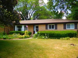 3433 Orchard Trail Dr, Toledo, OH 43606