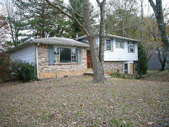 1st image of 1856 Hillsway