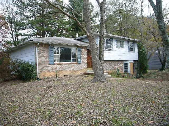 1856 Hillsway photo 1