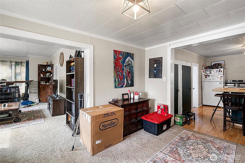 2nd image of 227 S Cedar Street