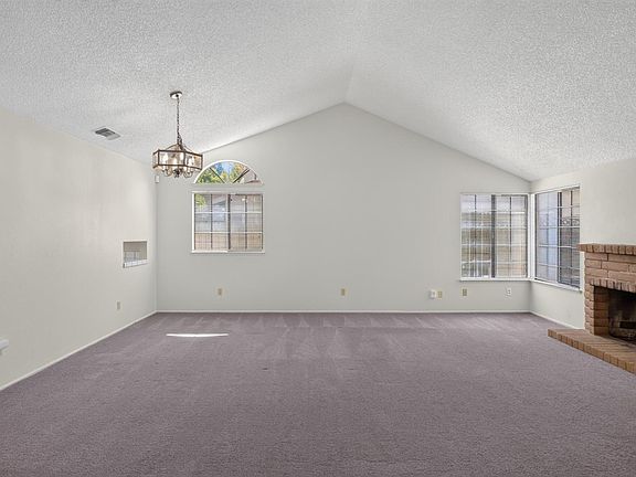 5th image of 972 Shellwood Way