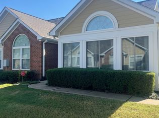 1854 Appling Oaks Cir #40, Cordova, TN 38016