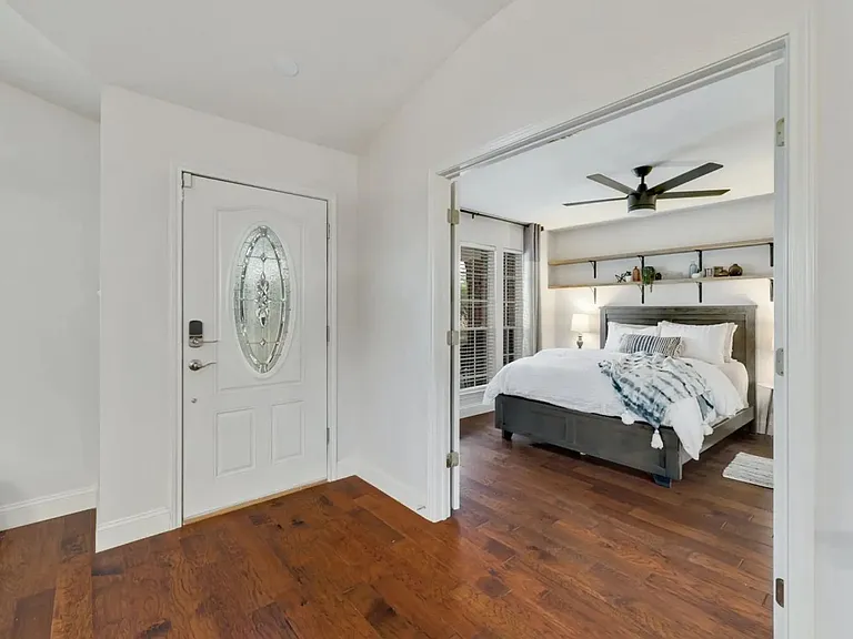 13344 Tamayo Dr — Photo 9