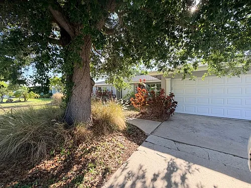 5319 Pelican Blvd Photo 1