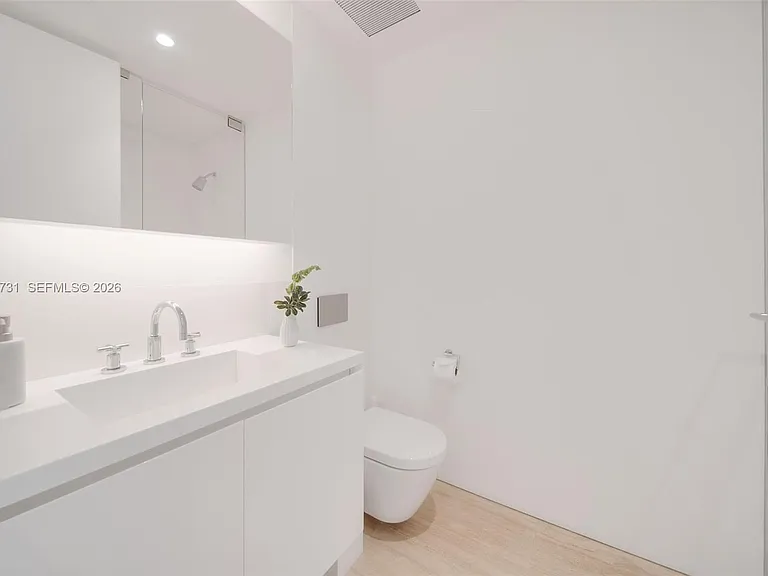 9001 Collins Ave #S-605 — Photo 36