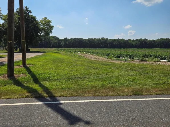 9 & 17 Hawks Bridge Rd, Salem, NJ 08079