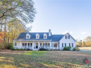 286 Lakeview Dr, Winterville, GA 30683