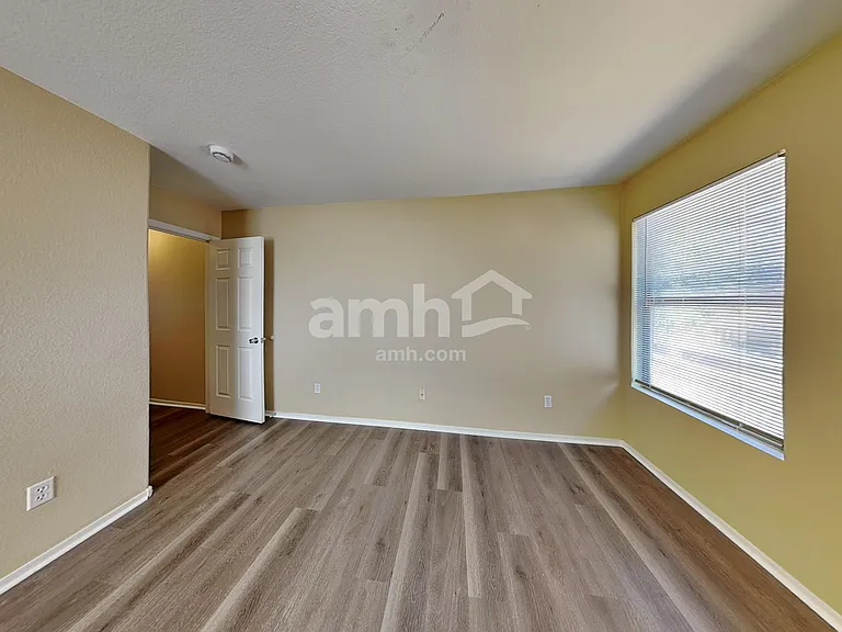 19718 E Canary Way — Photo 15