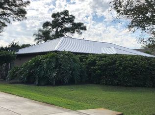 302 SE Husted Ter, Port Saint Lucie, FL 34983